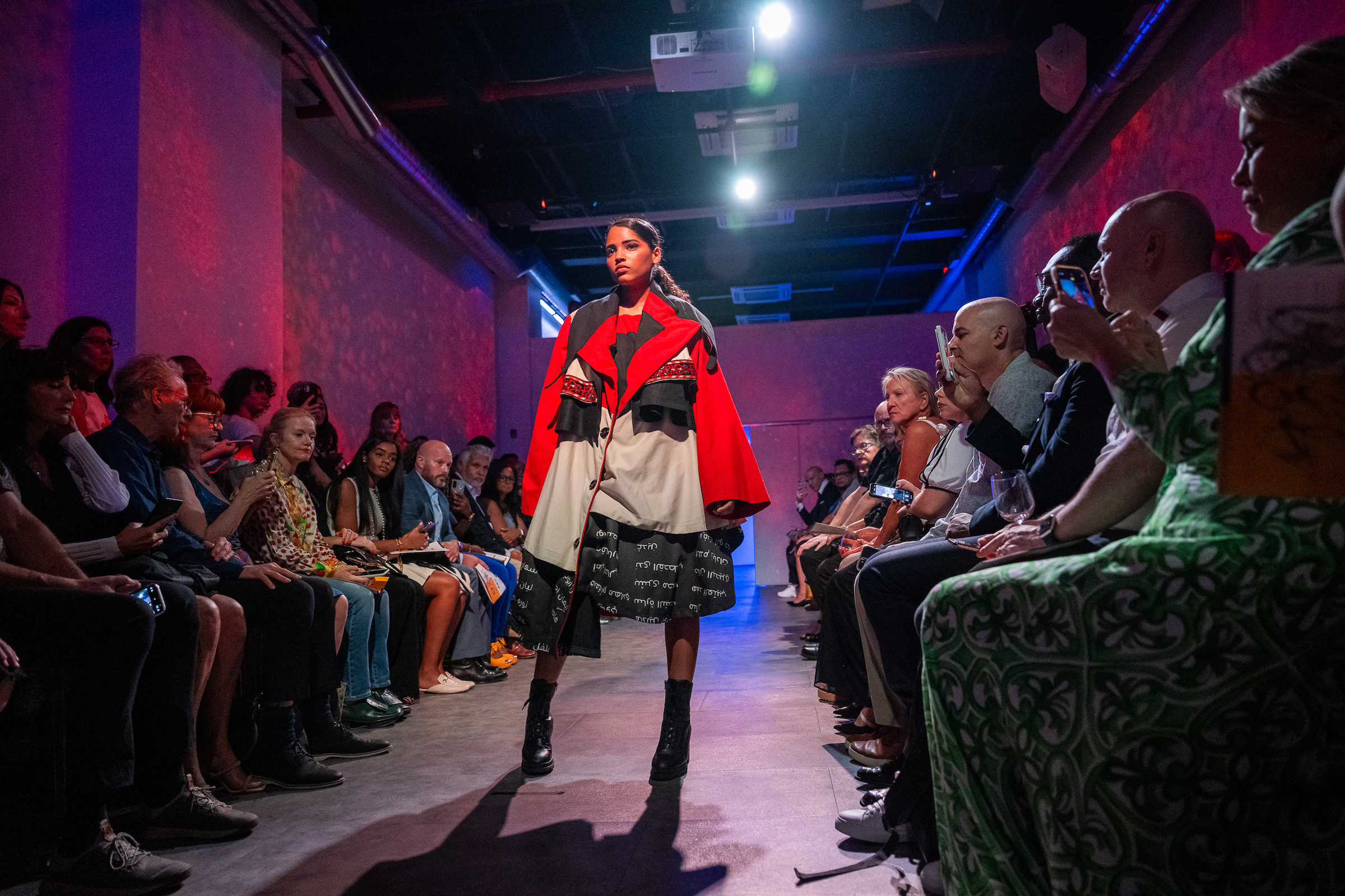 Fashion Fantastic Student Runway Show In NYC Showcases Striking fashion-fantastic-student-runway-show-in-nyc-showcases-striking
